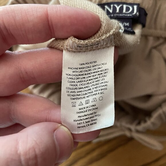 NYDJ Women SZ S/M Beige Tan Khaki Drawstring/Elastic Waist Pull On Shorts - Picture 6 of 6